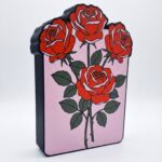 vörös rózsacsokor örökvirág dekor lámpa romantikus nőnapi ajándék